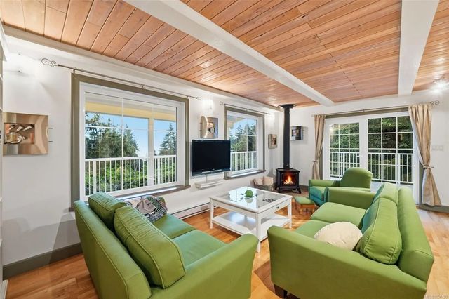 2 of 36 - 1973 Harlequin Cres, Nanoose Bay, BC