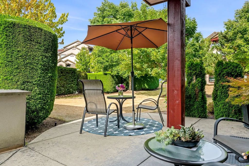 3666 Royal Vista Way 511, Courtenay