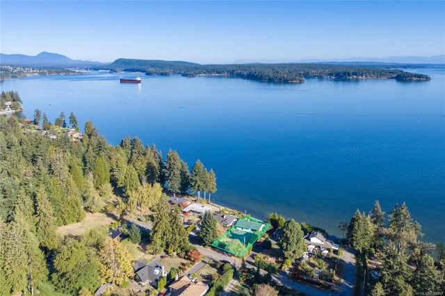 4 of 44 - 3809 Gardner Rd W, Saltair, BC