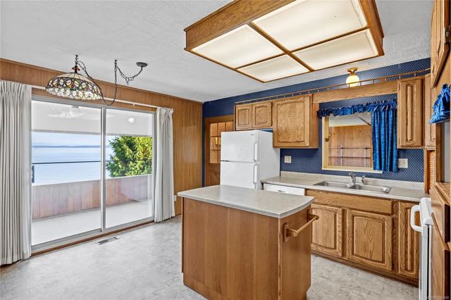 5 of 44 - 3809 Gardner Rd W, Saltair, BC