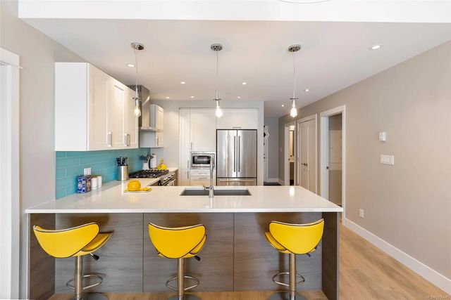 3 of 34 - 1820 Maple Ave S 306, Sooke, BC
