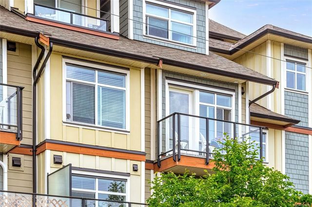 3 of 27 - 5822 Garden St 303, Duncan, BC