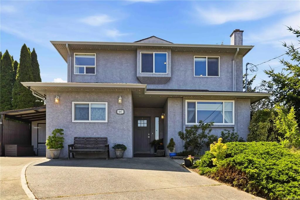 687 Daymeer Pl, Langford