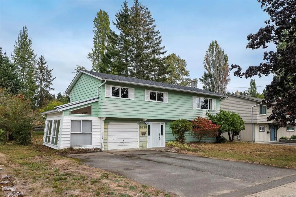 1456 Dogwood Ave, Comox