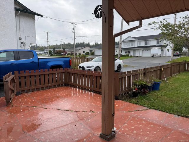 3 of 17 - 2680 Kingcome Pl, Port McNeill, BC