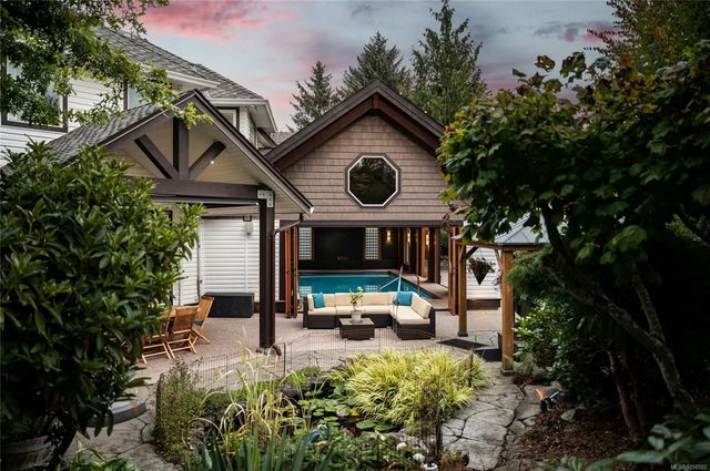 3 of 67 - 677 Windsor Pl, Campbell River, BC