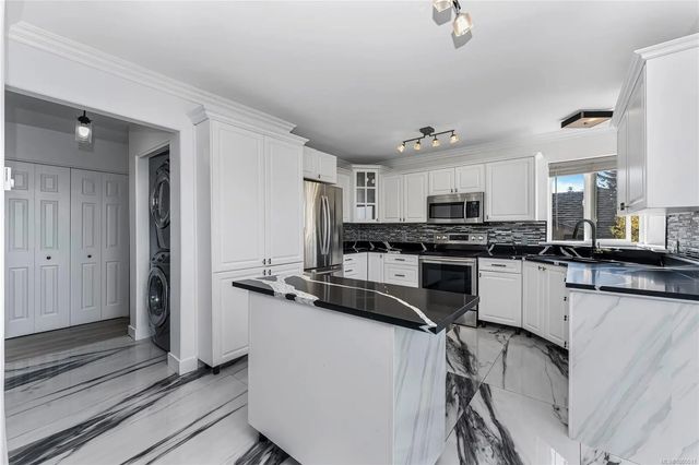 5 of 42 - 6191 Thomson Terr, Duncan, BC