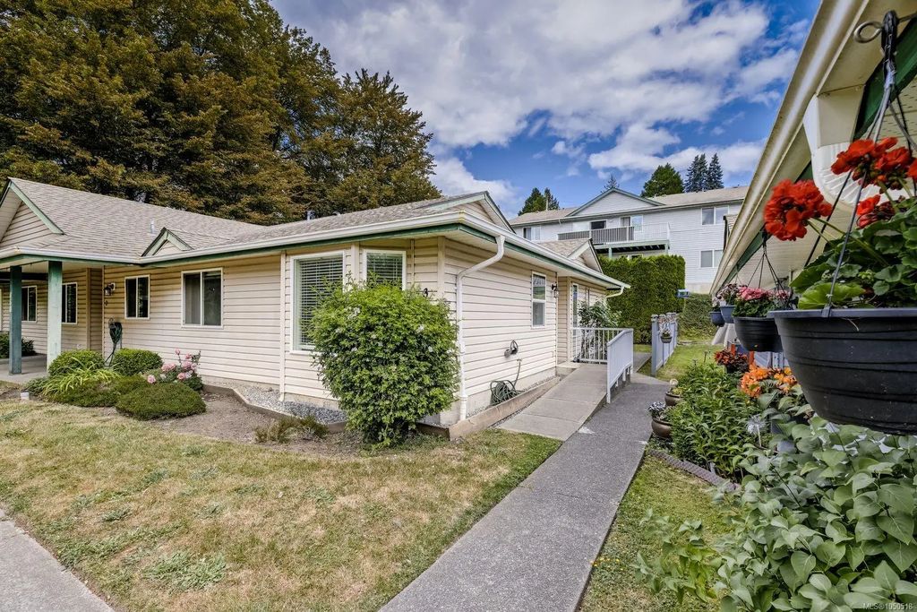 450 Gail Pl 3, Nanaimo