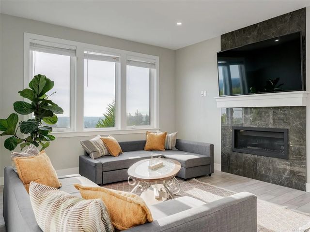 2 of 40 - 2431 Azurite Cres, Langford, BC