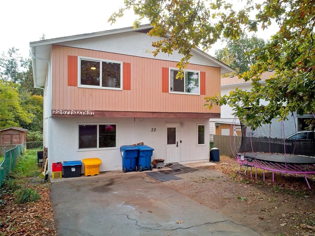 577 Sixth St 22, Nanaimo