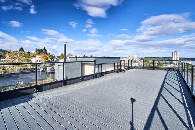 4 of 16 - 45 Haliburton St 304, Nanaimo, BC