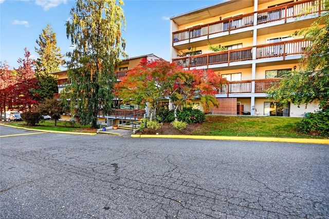 2 of 16 - 4728 Uplands Dr 209, Nanaimo, BC