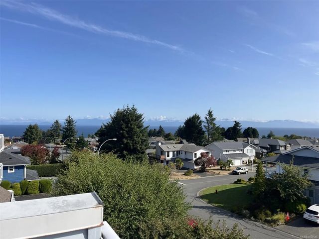 2 of 23 - 6231 Blueback Rd 212a, Nanaimo, BC