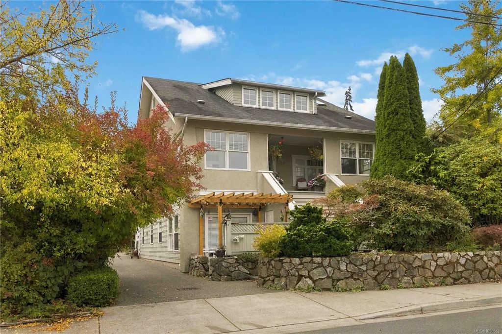 1353 Grant St 4, Victoria
