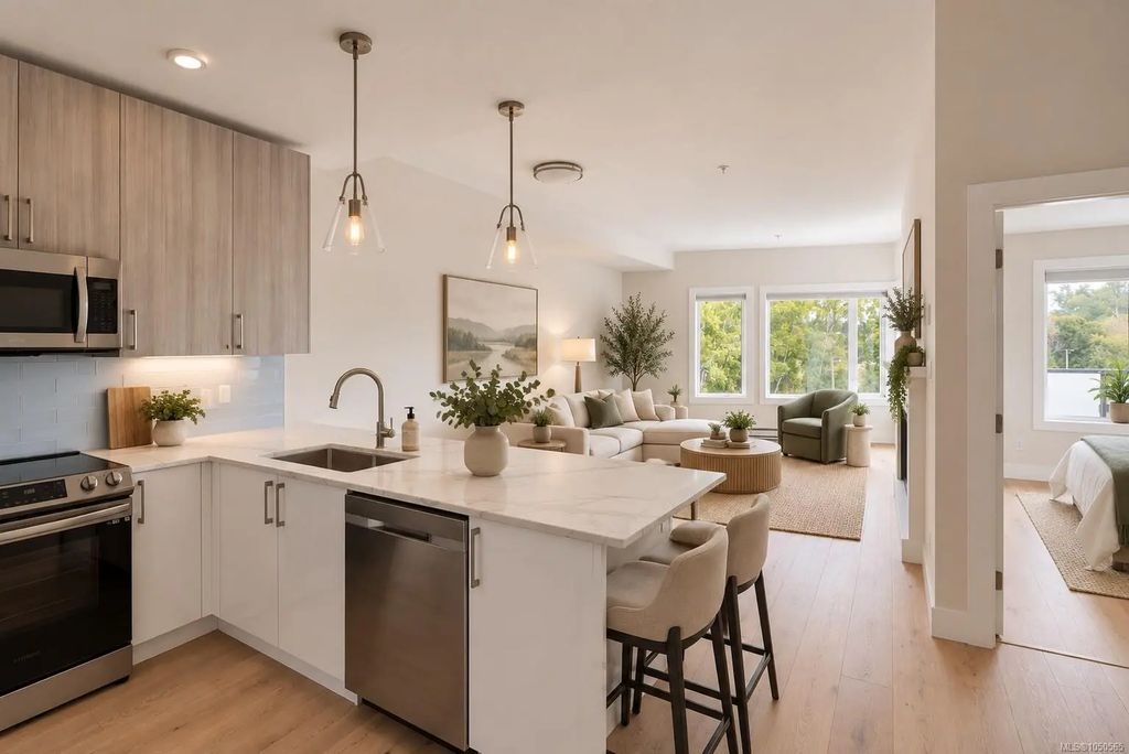7098 Wallace Dr 306, Central Saanich