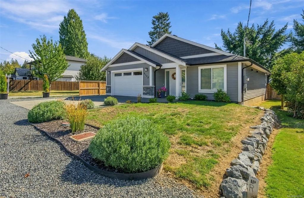 5112 Compton Rd, Port Alberni