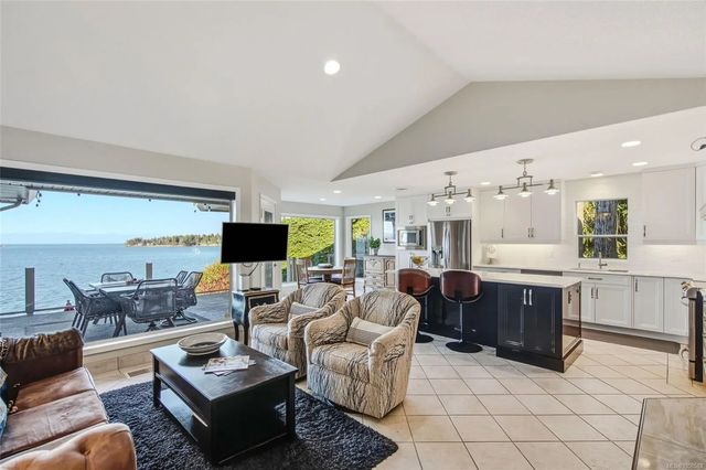 4 of 52 - 1845 Craig Dr, Nanoose Bay, BC