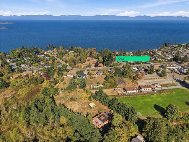 2 of 37 - 7261 Lantzville Rd, Lantzville, BC