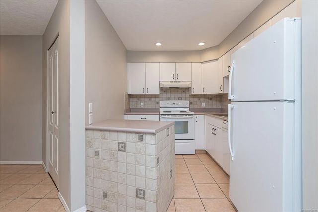 5 of 22 - 300 Bundock Ave 204, Duncan, BC