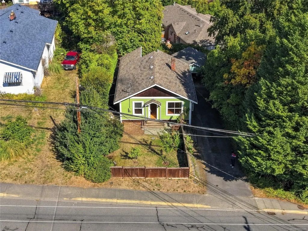 2943 Sherman Rd, Duncan