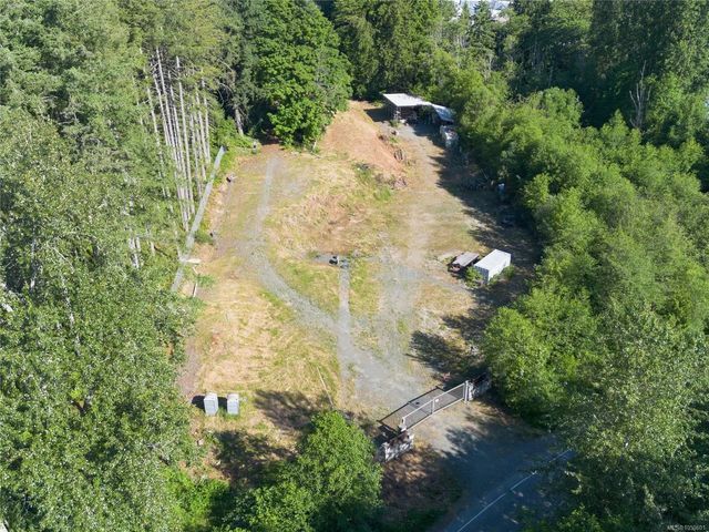 5 of 9 - 10844 Westdowne Rd, Ladysmith, BC