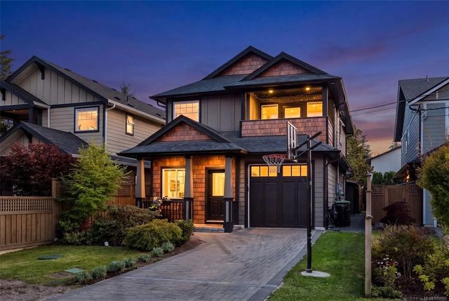 2 of 33 - 1159 Sluggett Rd, Central Saanich, BC