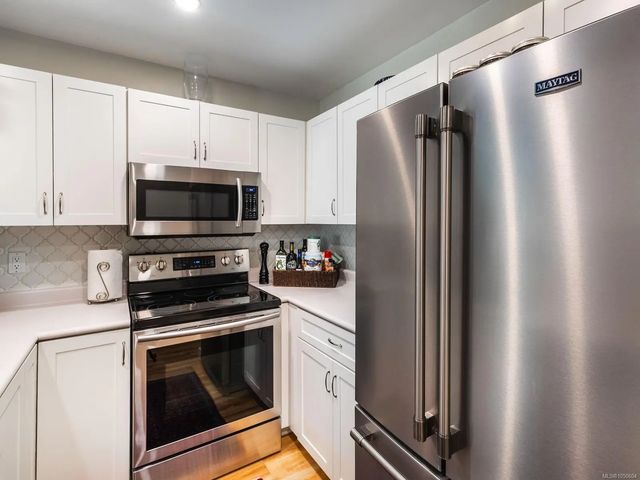 5 of 35 - 6012 Jake's Pl, Nanaimo, BC