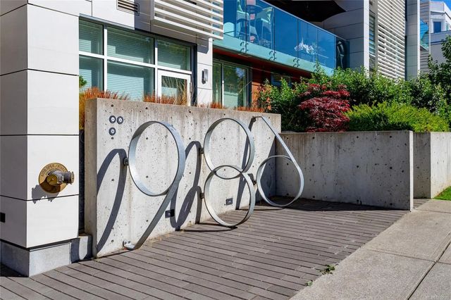 4 of 49 - 986 Heywood Ave 401, Victoria, BC