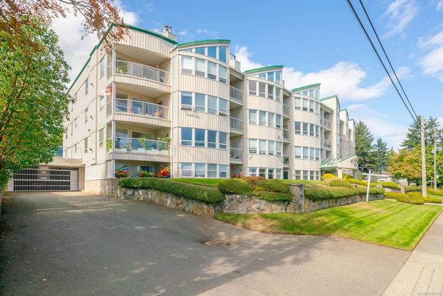 2 of 38 - 355 Stewart Ave 401, Nanaimo, BC