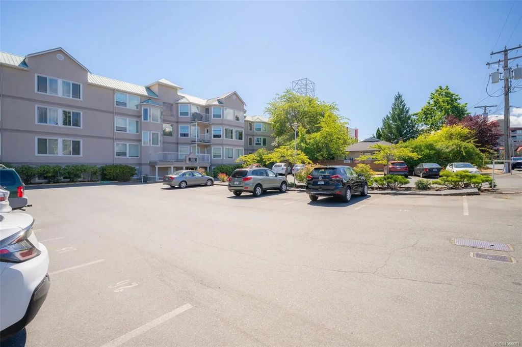 240 Milton St 305, Nanaimo