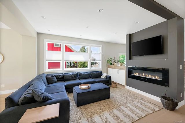 2 of 99 - C-1848 Norbury Rd, Shawnigan Lake, BC