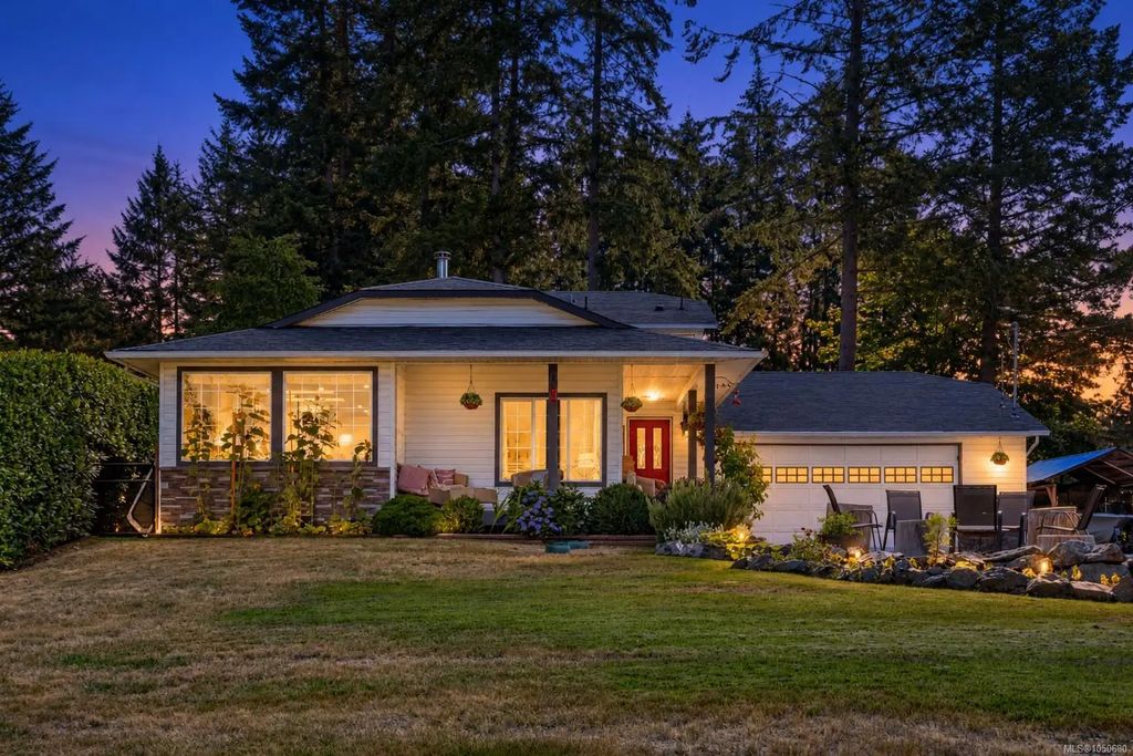 6535 Wicks Rd, Duncan
