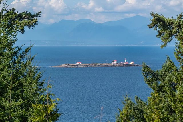 3 of 54 - 573 Horseshoe Rd, Gabriola Island, BC