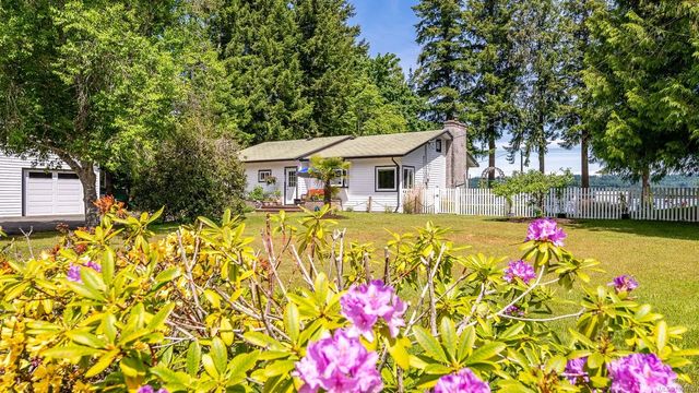 3 of 42 - 7410 Yake Rd, Fanny Bay, BC