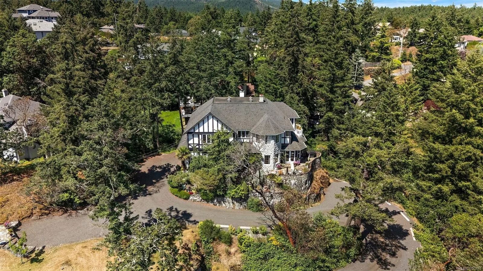 405 Coralee Pl, in the city of Langford Real Estate in BC by ,