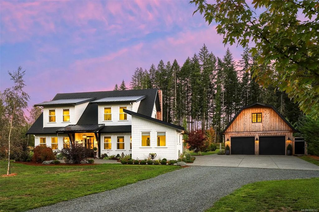 3553 Winn Rd, Courtenay