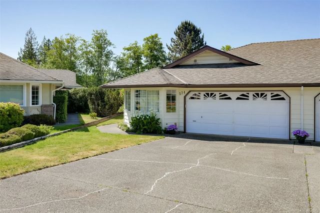 4 of 66 - 574 Cedar Cres, Cobble Hill, BC