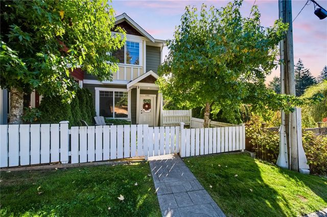 6057 Doumont Rd 102, Nanaimo