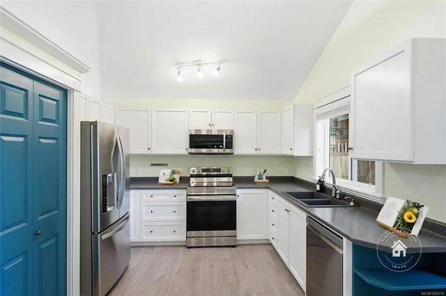 5 of 47 - 4310 Ashbury Pl, Nanaimo, BC