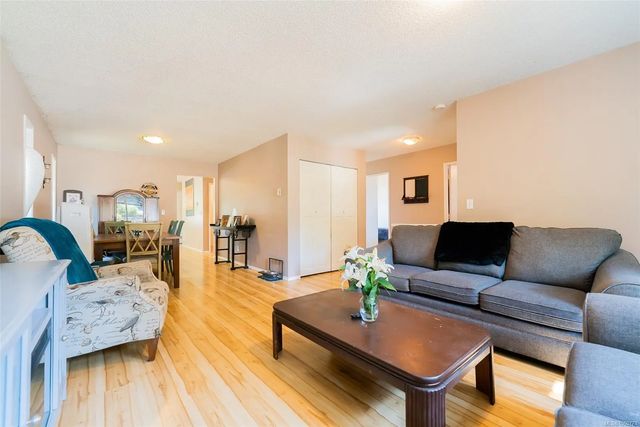 5 of 61 - 1814 Richardson Rd, Nanaimo, BC