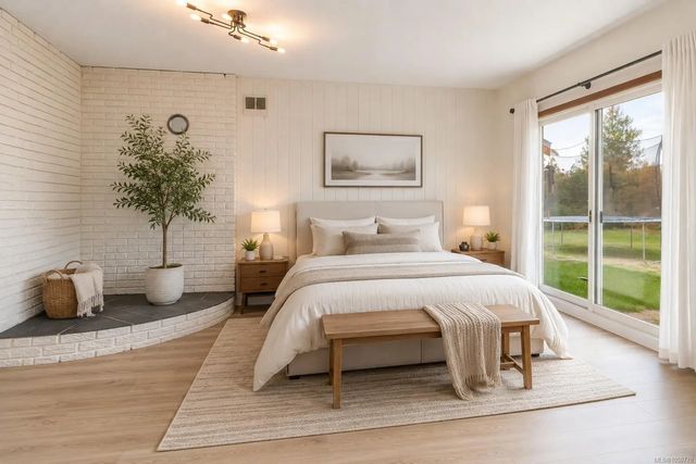 5 of 25 - 10880 Grandview Rd, Saltair, BC