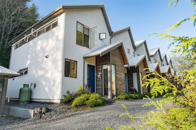 2 of 29 - 590 Marine Dr 1, Ucluelet, BC