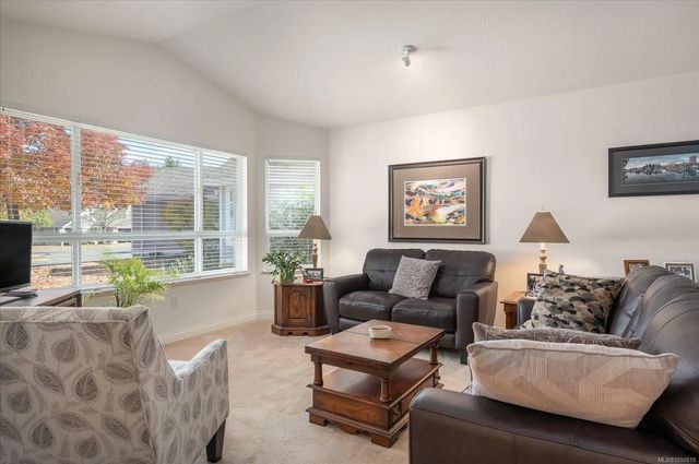4 of 39 - 1204 Gabriola Dr, Parksville, BC
