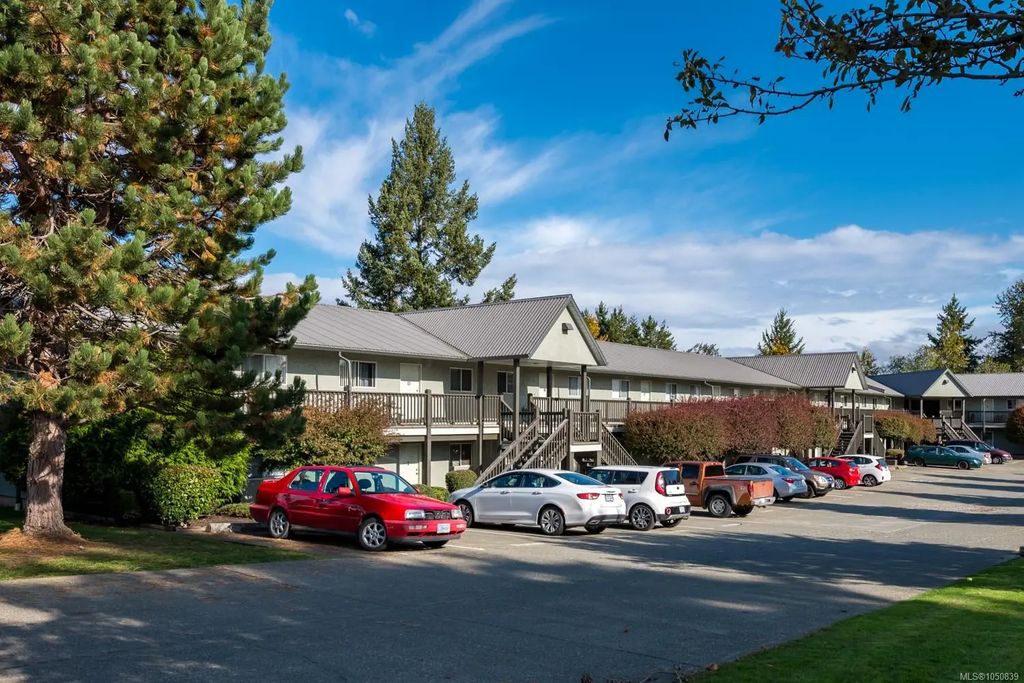 1520 Piercy Ave 22, Courtenay