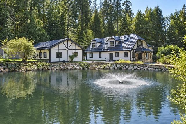 3 of 74 - 8401 Lawrence Rd, Central Saanich, BC