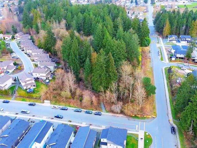 5 of 10 - 1015 Park Ave, Nanaimo, BC