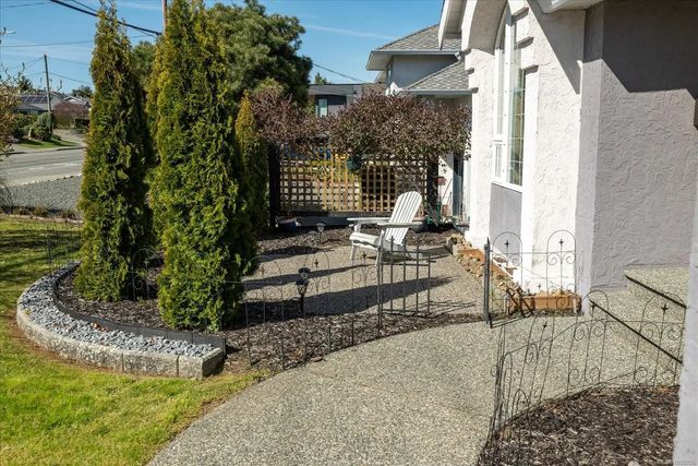 2 of 87 - 6160 Dover Rd, Nanaimo, BC