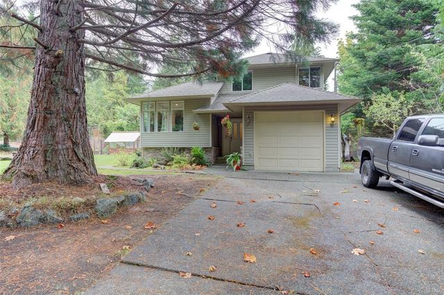 3 of 58 - 100 Elk Rd, Lake Cowichan, BC