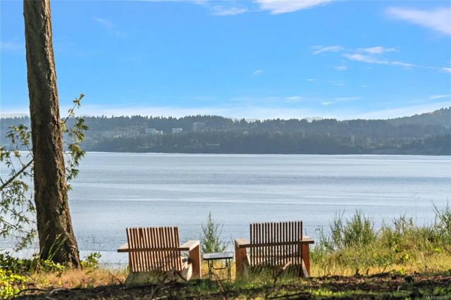 3 of 54 - 377 Evergreen Lane, Sidney Island, BC