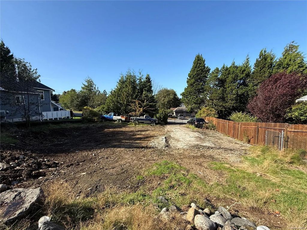 224 Alder St, Ucluelet
